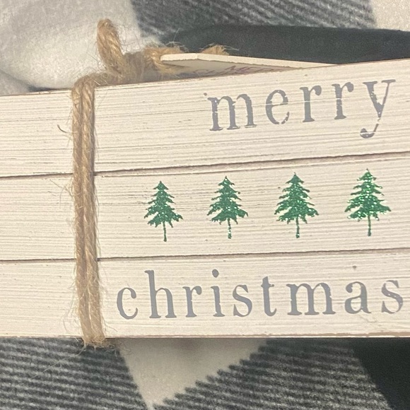 NWT….Christmas book blocks made out of wood!!! Super cute!!! - Picture 4 of 4